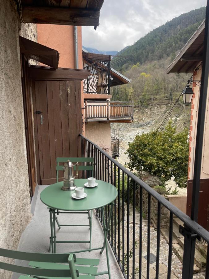 Charmant 2 Pieces Aux Portes Du Mercantour Saint-Martin-Vésubie Zewnętrze zdjęcie
